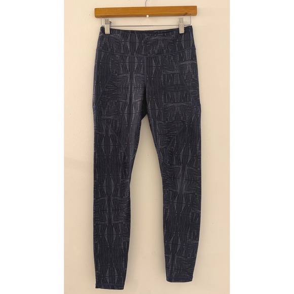 Patagonia Pants - Patagonia Women's Navy Blue Abstract Centered Tight Leggings Size Small Hiking